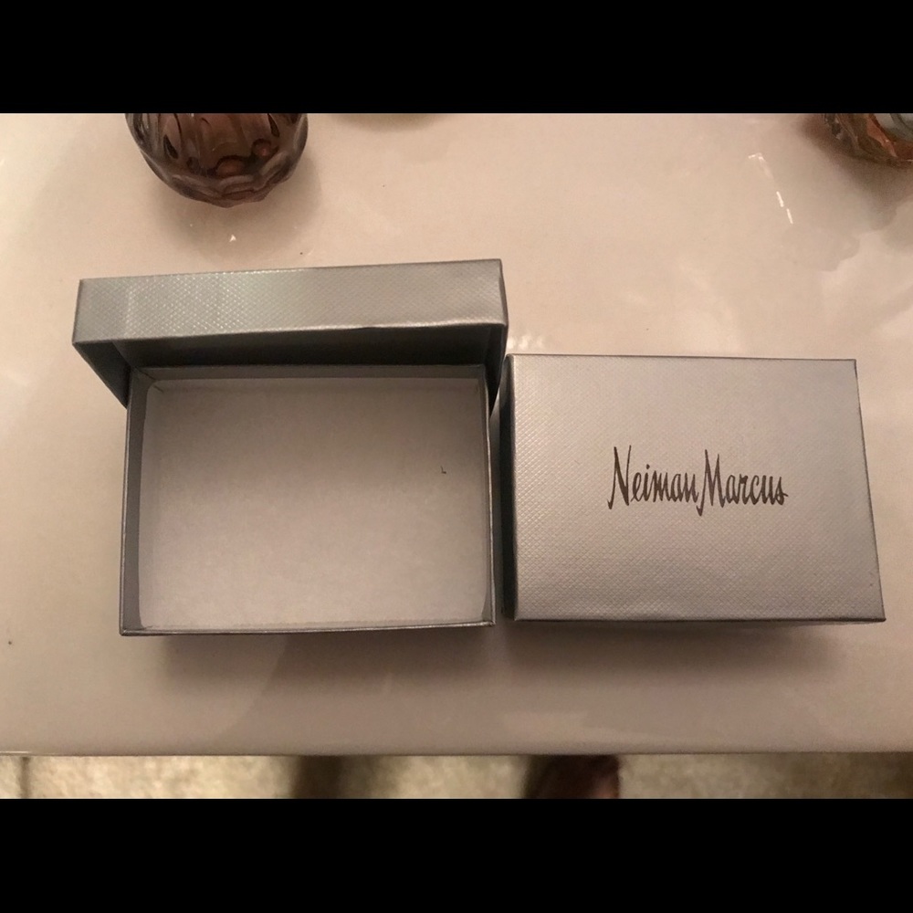 Neiman’s Marcus boxes - Picture 3 of 3